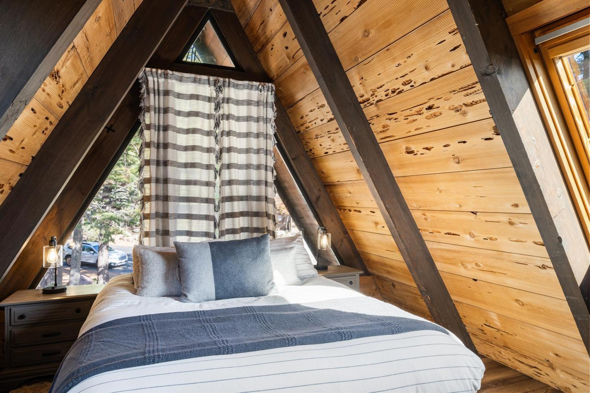 A-Frame Cabin With Hot Tub & Close To Lake Tahoe Tahoe City Dış mekan fotoğraf
